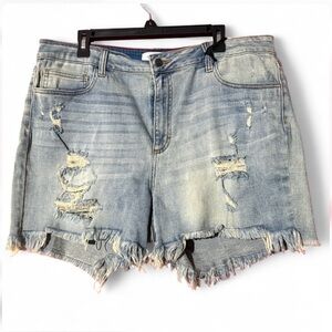 Carly Jean Denim Shorts 3X NWT Distressed High Rise Frayed Hem Plus Size